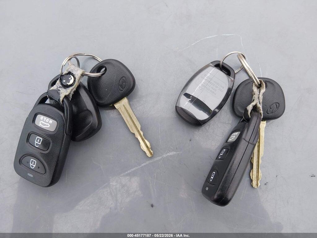 5NPD74LF4JH394742 2018 HYUNDAI ELANTRA photo no. 11