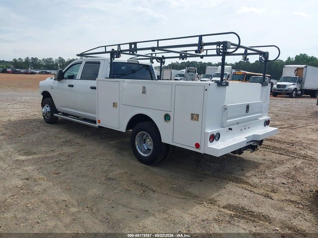 3C7WRTCL4TG204844 2026 RAM 3500 CHASSIS photo no. 3