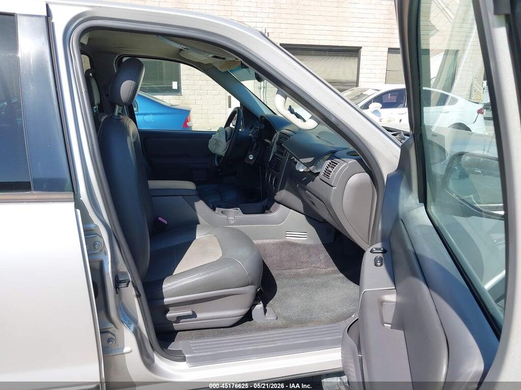 1FMZU63EX5ZA32992 2005 FORD EXPLORER photo no. 5