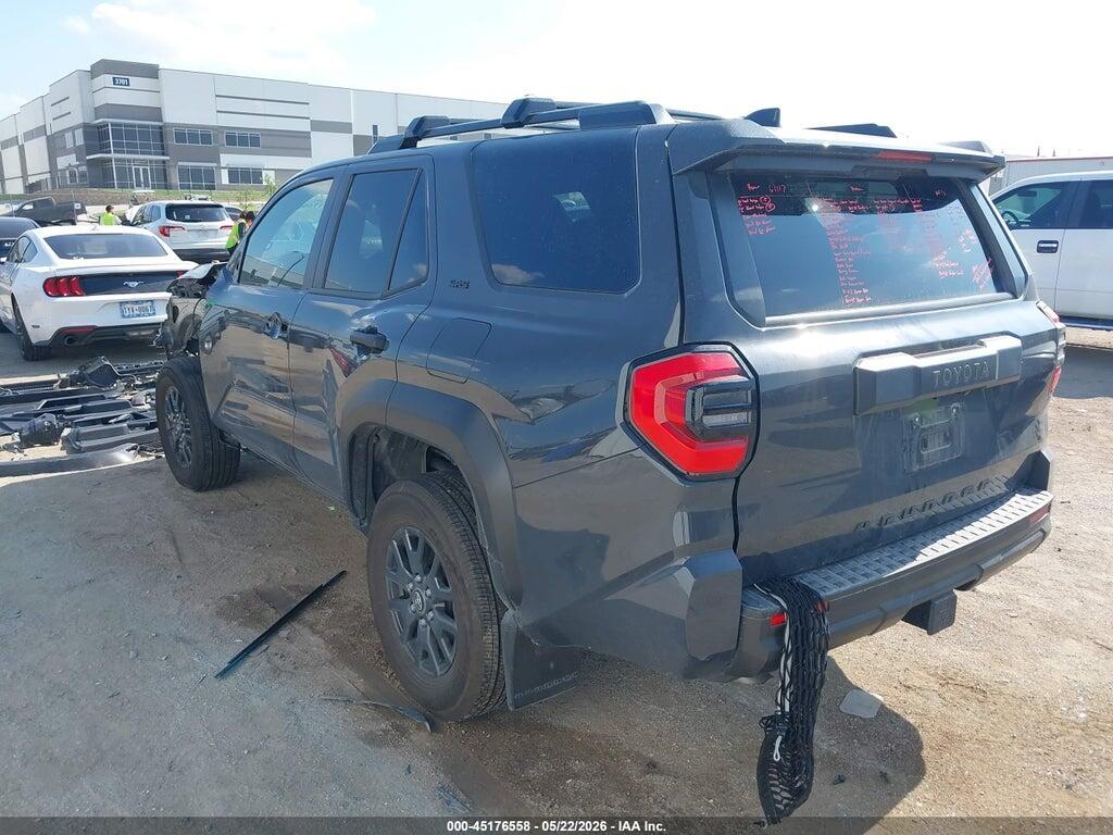 JTEVA5BR5S5042872 2025 TOYOTA 4RUNNER photo no. 3