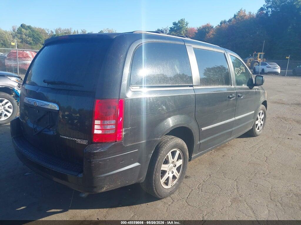 2A4RR8D1XAR381016 2010 CHRYSLER TOWN & COUNTRY photo no. 4