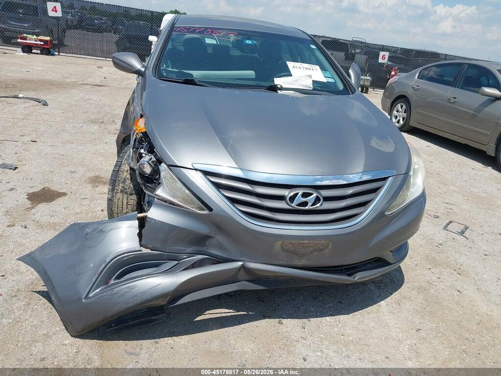 5NPEB4AC3CH420200 2012 HYUNDAI SONATA photo no. 6
