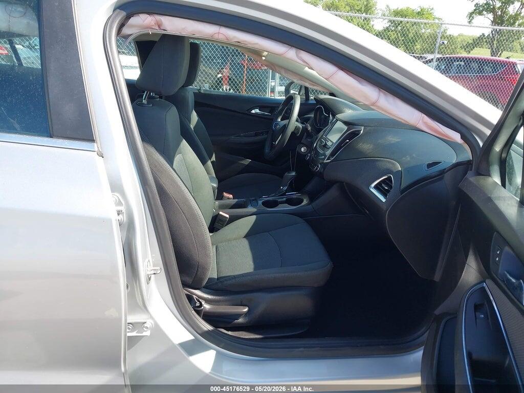 1G1BE5SM5J7164367 2018 CHEVROLET CRUZE photo no. 5