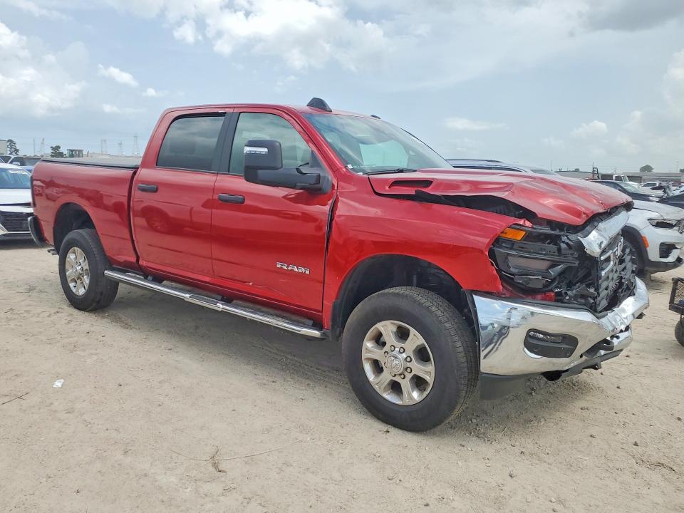 2026 RAM 2500 BIG HORN — Фото 4 из 12