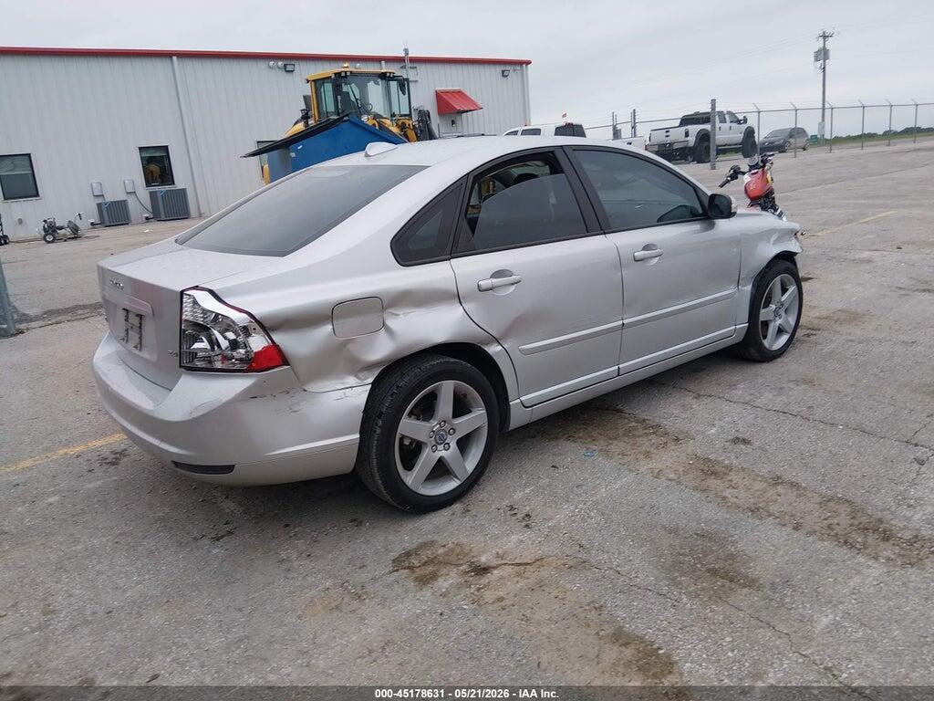 YV1MS382682365425 2008 VOLVO S40 photo no. 4