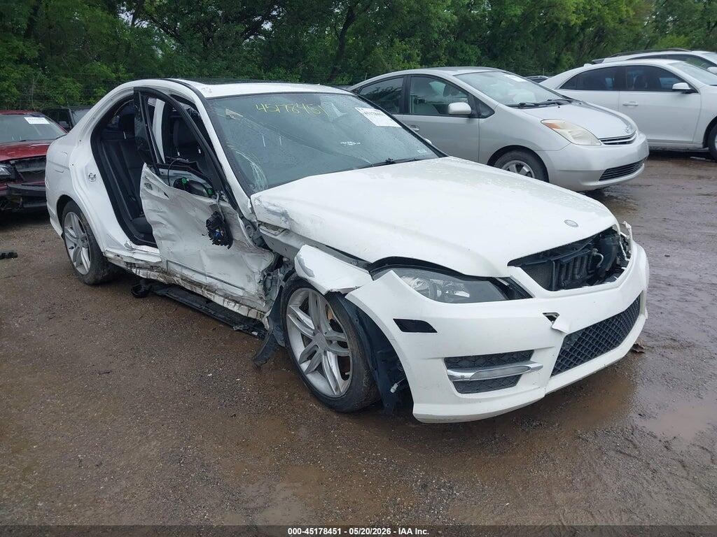 WDDGF8AB3DR266244 2013 MERCEDES-BENZ C 300 photo no. 1