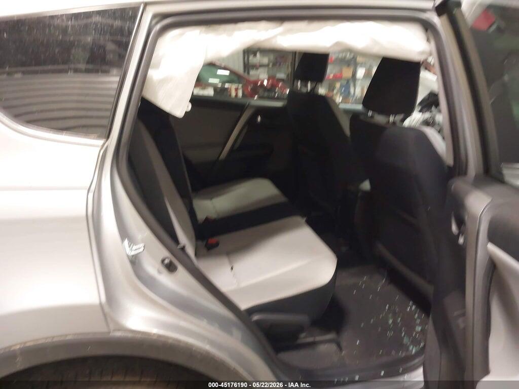 2T3RFREV2GW539207 2016 TOYOTA RAV4 photo no. 8
