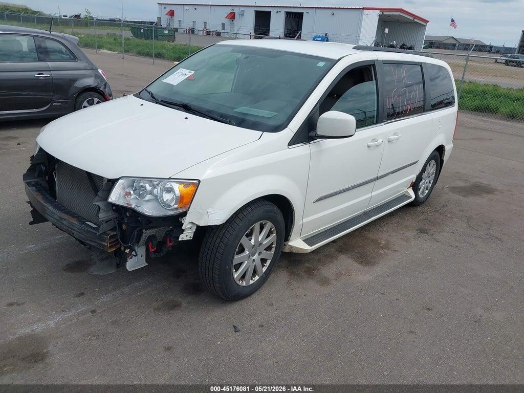 2C4RC1BG4CR415766 2012 CHRYSLER TOWN & COUNTRY photo no. 2