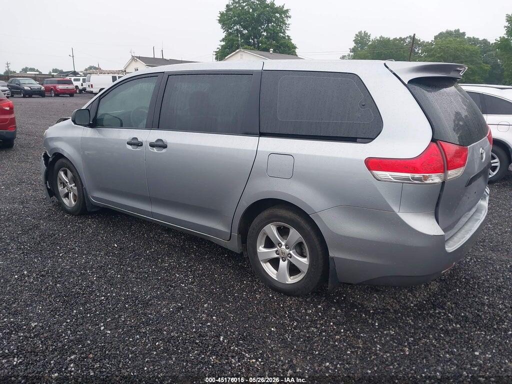 5TDZK3DCXCS177227 2012 TOYOTA SIENNA photo no. 3