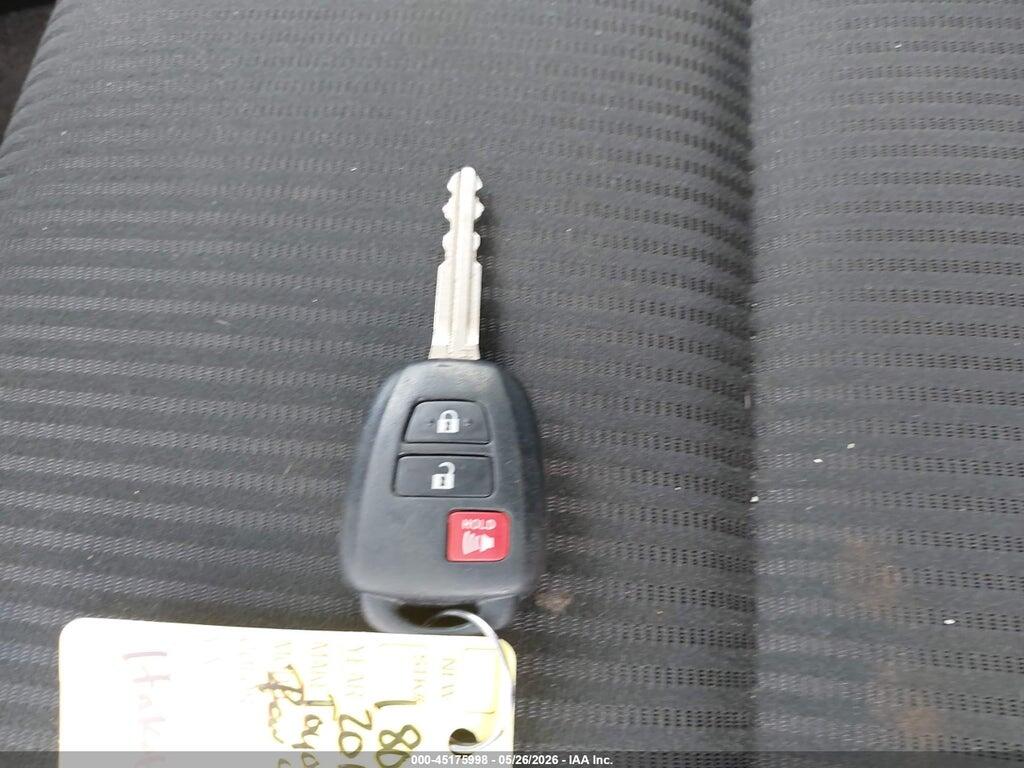 JTMBFREV2JJ221658 2018 TOYOTA RAV4 photo no. 11