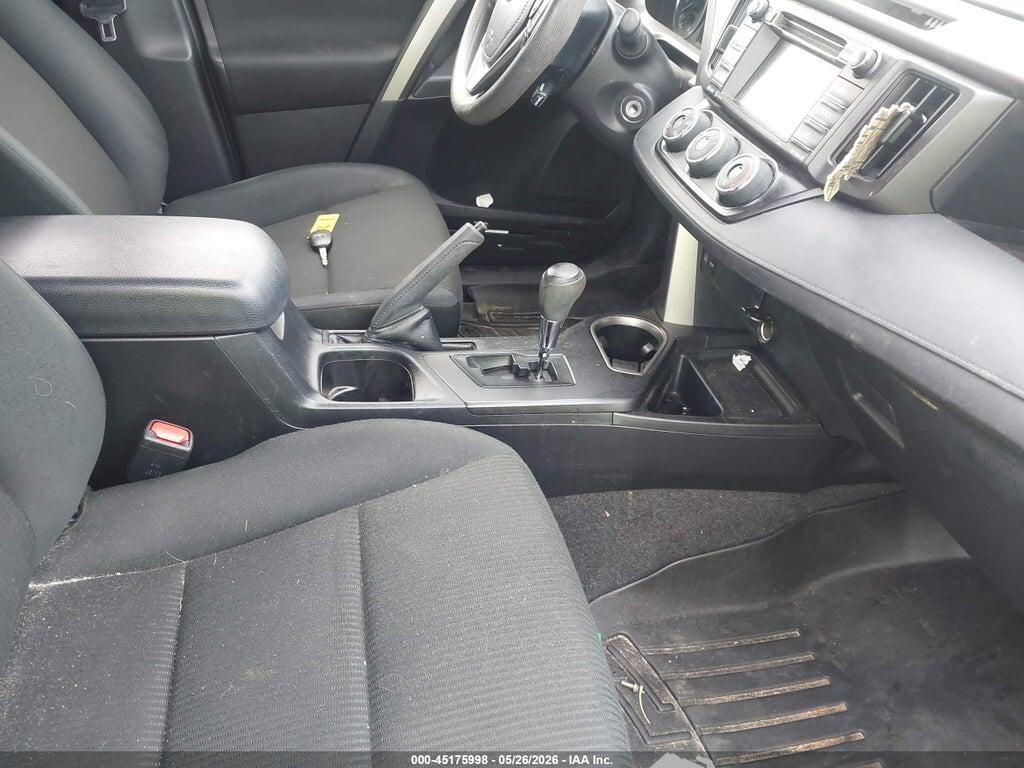 JTMBFREV2JJ221658 2018 TOYOTA RAV4 photo no. 5