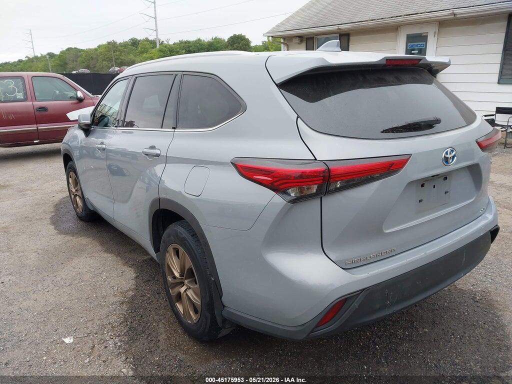 5TDABRCH3NS541083 2022 TOYOTA HIGHLANDER photo no. 3
