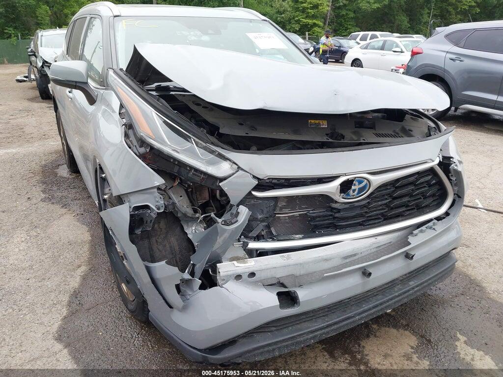 5TDABRCH3NS541083 2022 TOYOTA HIGHLANDER photo no. 6