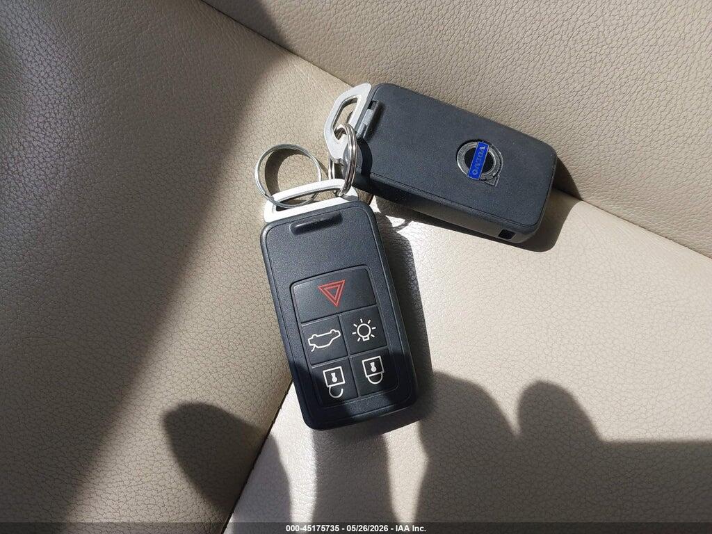LYV402HK8HB136989 2017 VOLVO S60 INSCRIPTION photo no. 11