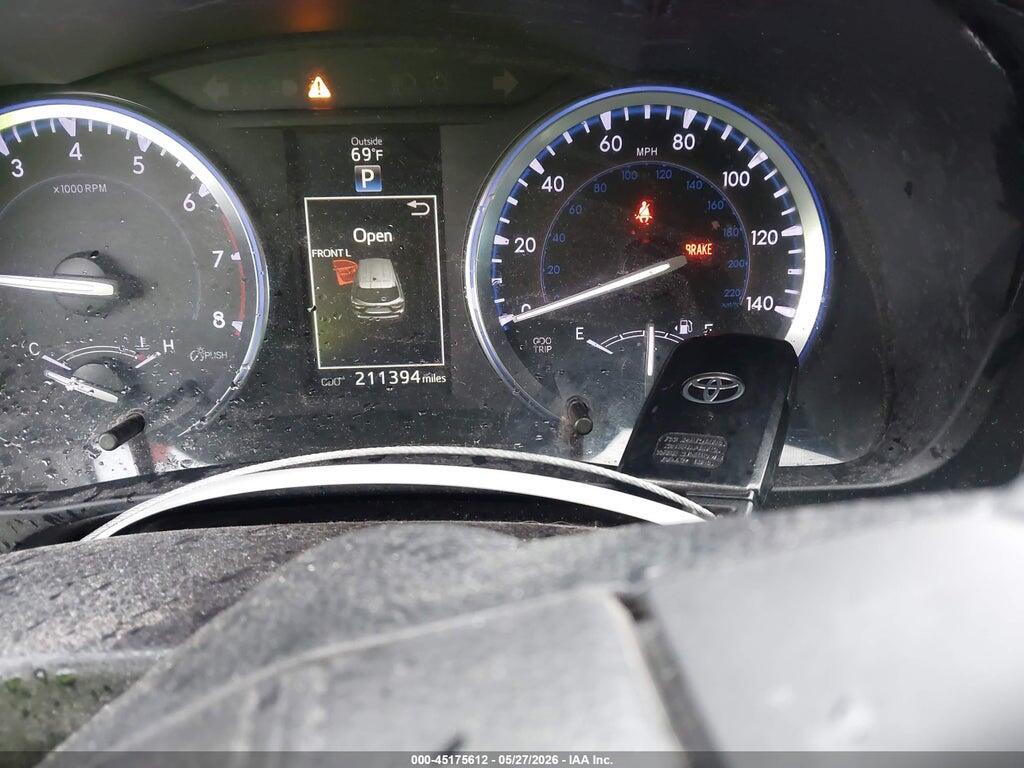 5TDJKRFH6GS242587 2016 TOYOTA HIGHLANDER photo no. 11