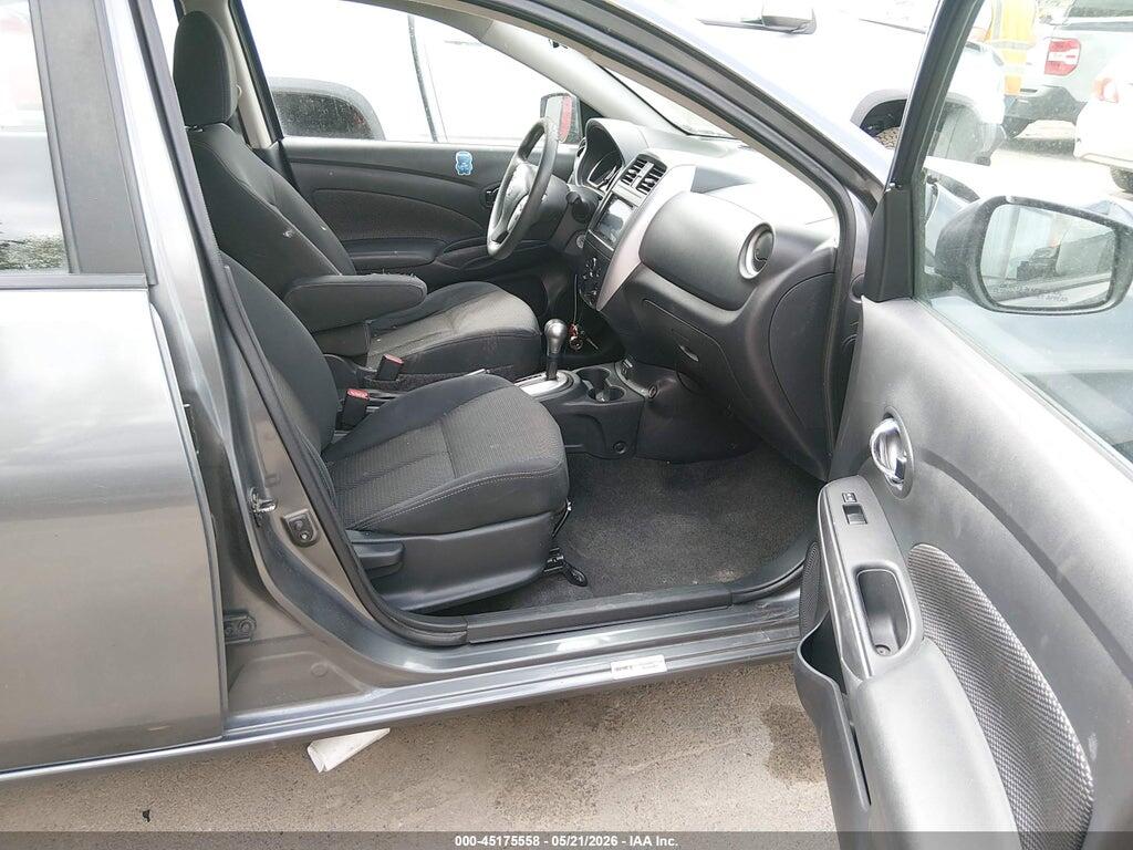 3N1CN7AP1HL805803 2017 NISSAN VERSA photo no. 5