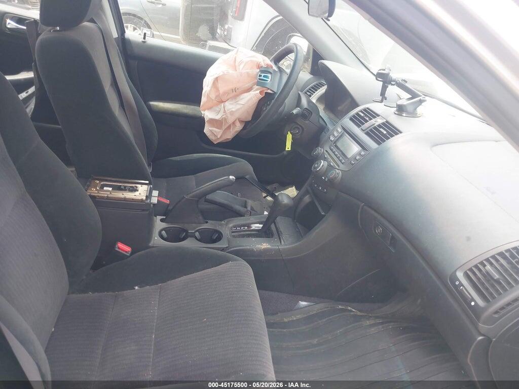 1HGCM563X4A074432 2004 HONDA ACCORD photo no. 5