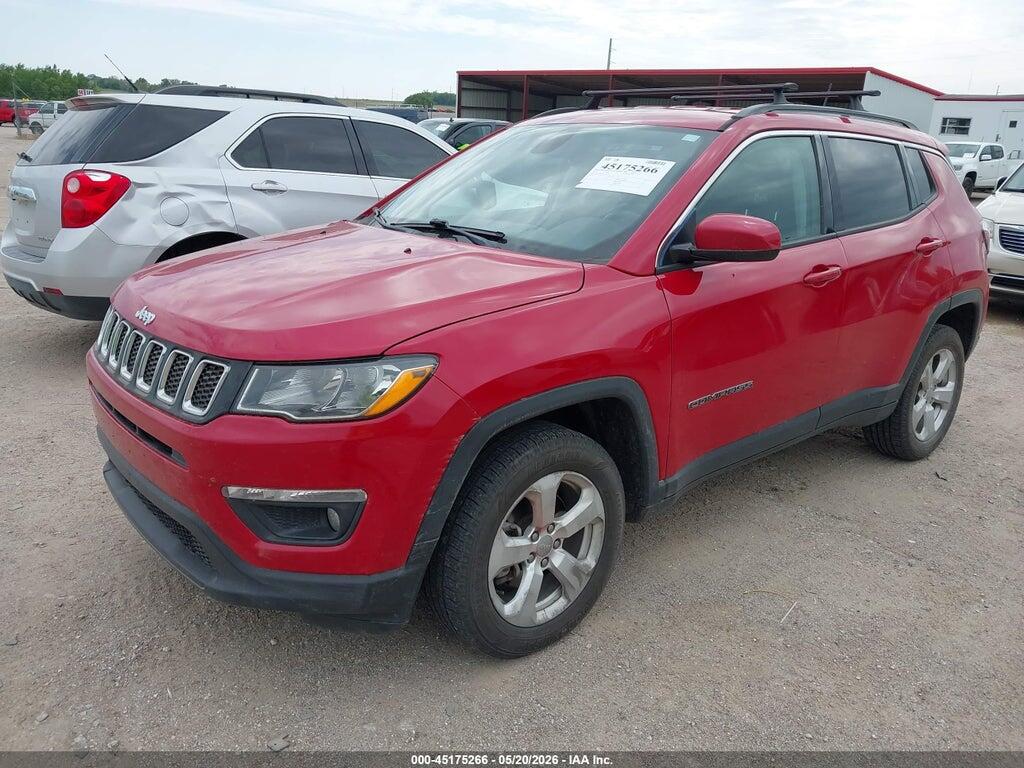 3C4NJDBB5JT252274 2018 JEEP COMPASS photo no. 2