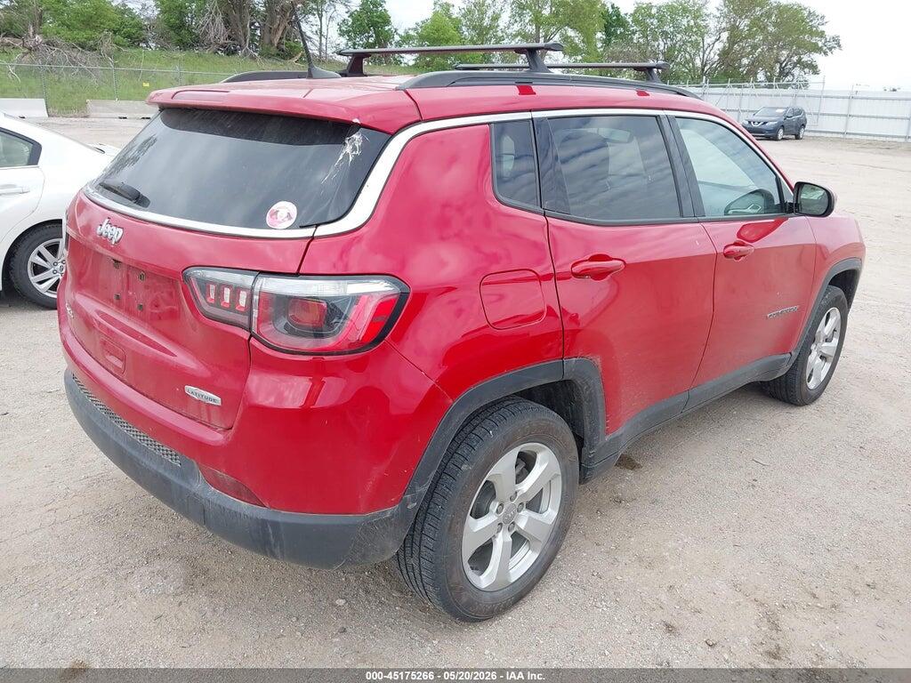 3C4NJDBB5JT252274 2018 JEEP COMPASS photo no. 4