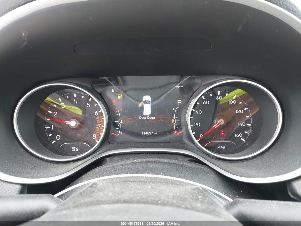 3C4NJDBB5JT252274 2018 JEEP COMPASS photo no. 7