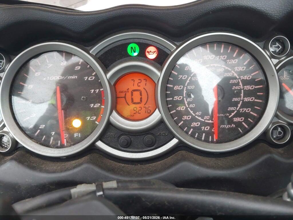JS1GX72B6L7100448 2020 SUZUKI GSX1300 photo no. 7