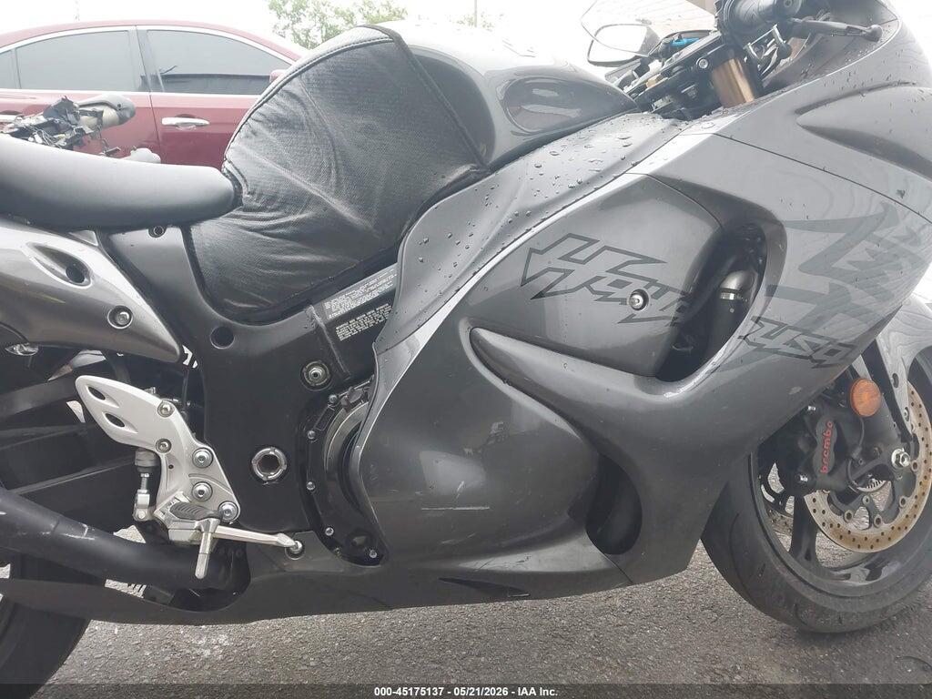 JS1GX72B6L7100448 2020 SUZUKI GSX1300 photo no. 8