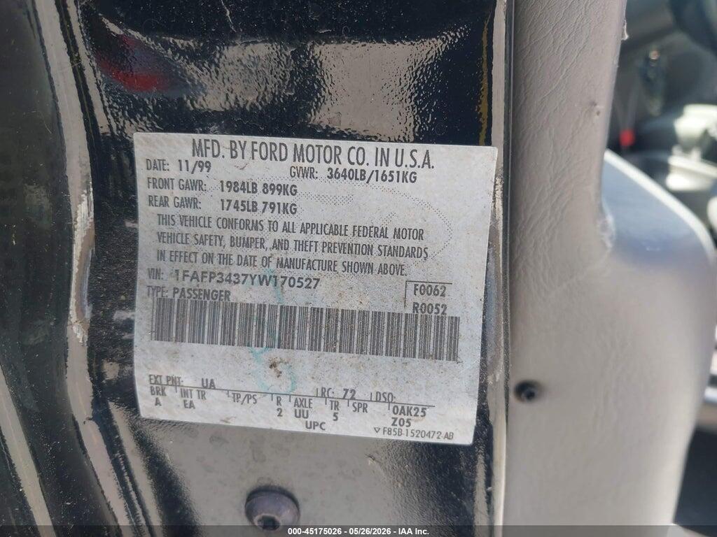 1FAFP3437YW170527 2000 FORD FOCUS photo no. 9
