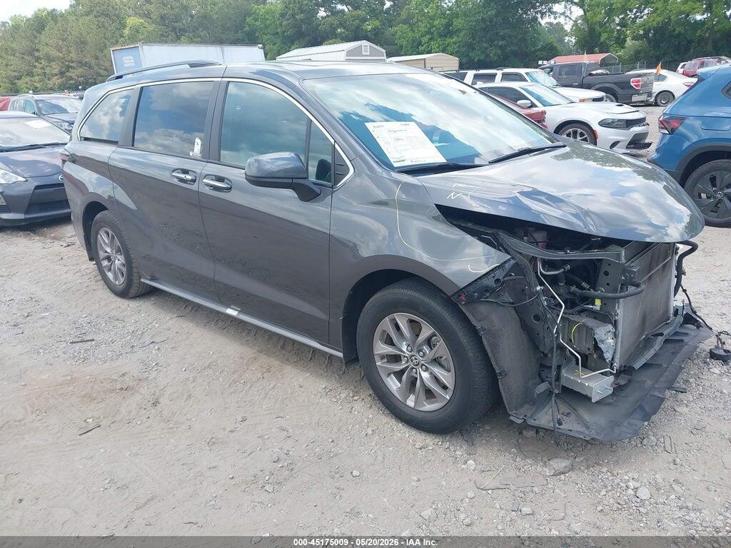 5TDYRKEC3SS225648 2025 TOYOTA SIENNA photo no. 1
