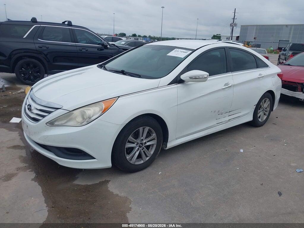 5NPEB4AC8EH907802 2014 HYUNDAI SONATA photo no. 2