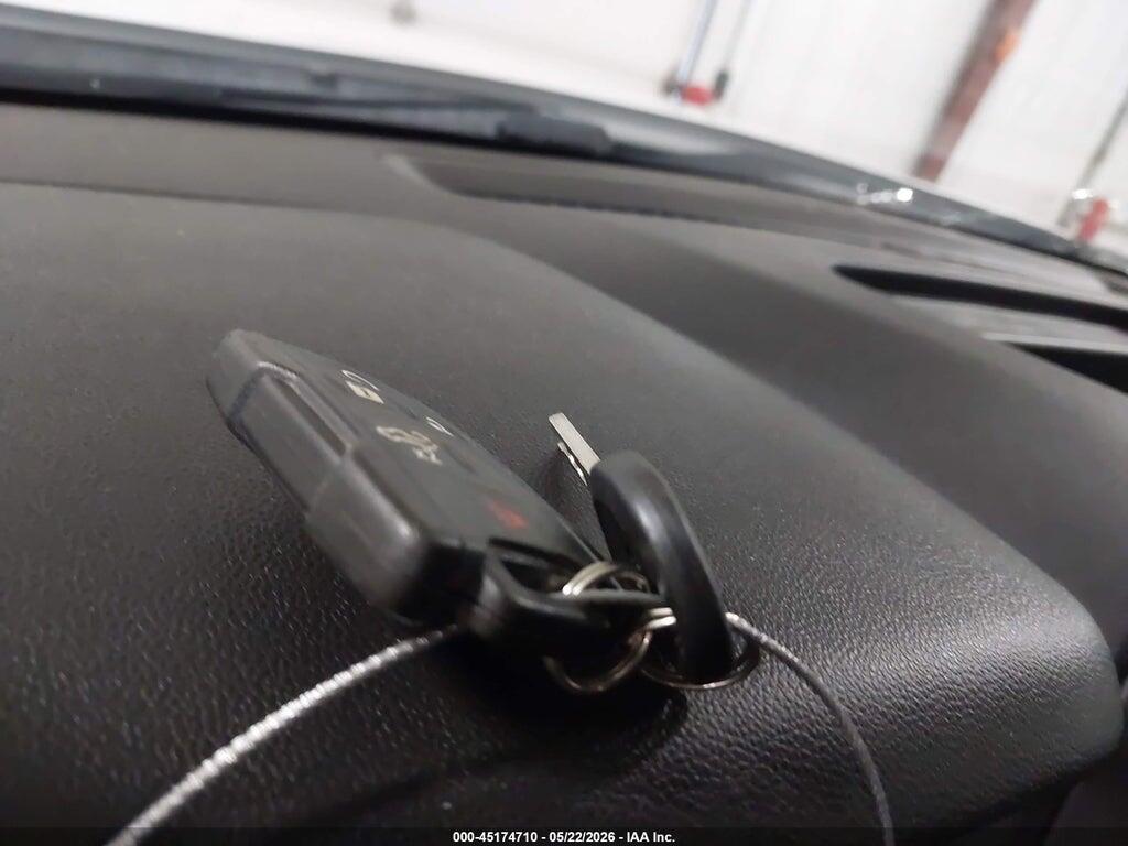 3GCPYCEF5KG230833 2019 CHEVROLET SILVERADO 1500 photo no. 11
