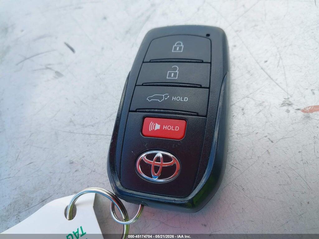5TDAAAB55SS077561 2025 TOYOTA GRAND HIGHLANDER photo no. 11