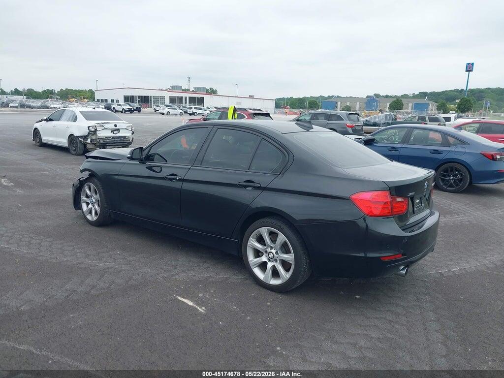 WBA3B9C56DF587047 2013 BMW 335I photo no. 3