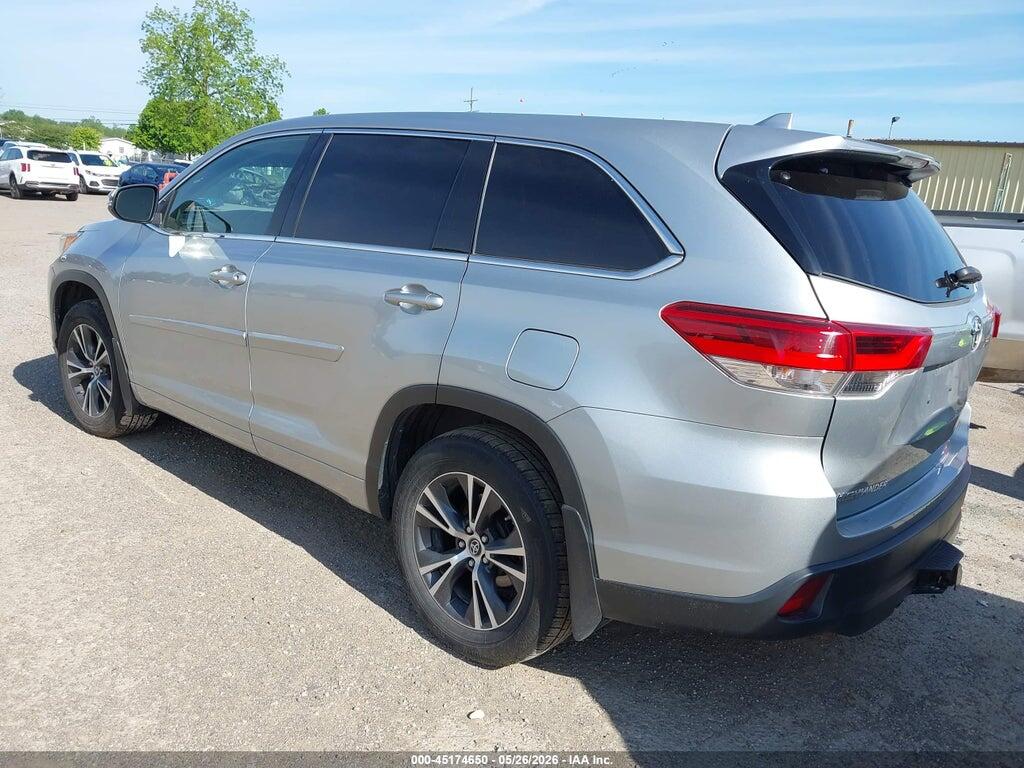 5TDBZRFH2JS829375 2018 TOYOTA HIGHLANDER photo no. 3