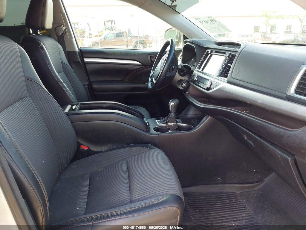 5TDBZRFH2JS829375 2018 TOYOTA HIGHLANDER photo no. 5