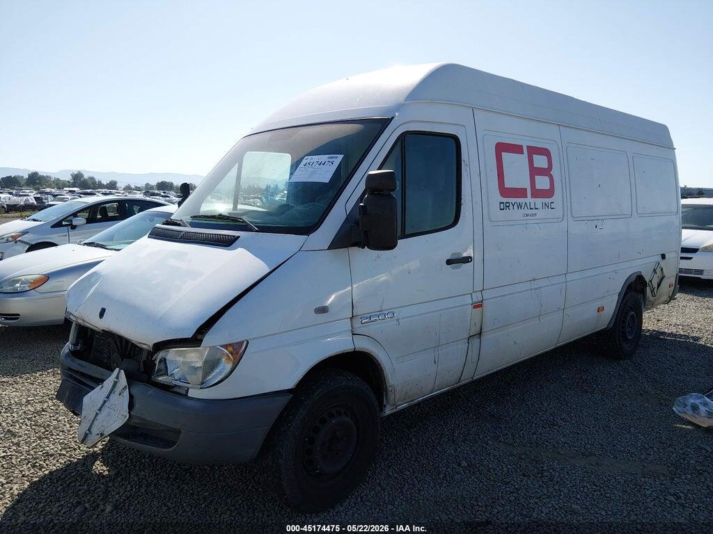 WD0PD744365954057 2006 DODGE SPRINTER VAN 2500 photo no. 2