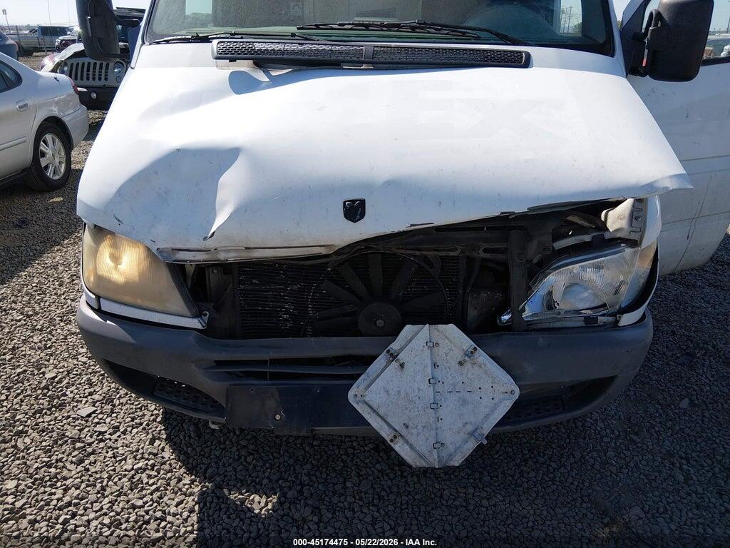 WD0PD744365954057 2006 DODGE SPRINTER VAN 2500 photo no. 6
