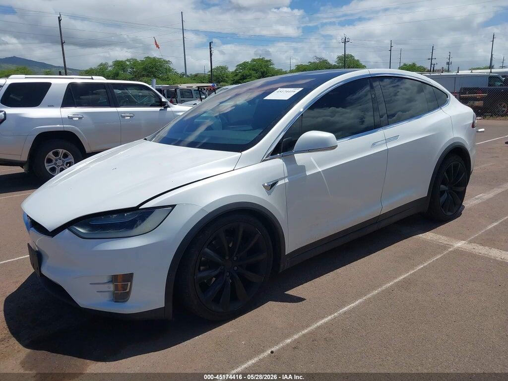 5YJXCBE22HF055218 2017 TESLA MODEL X photo no. 2