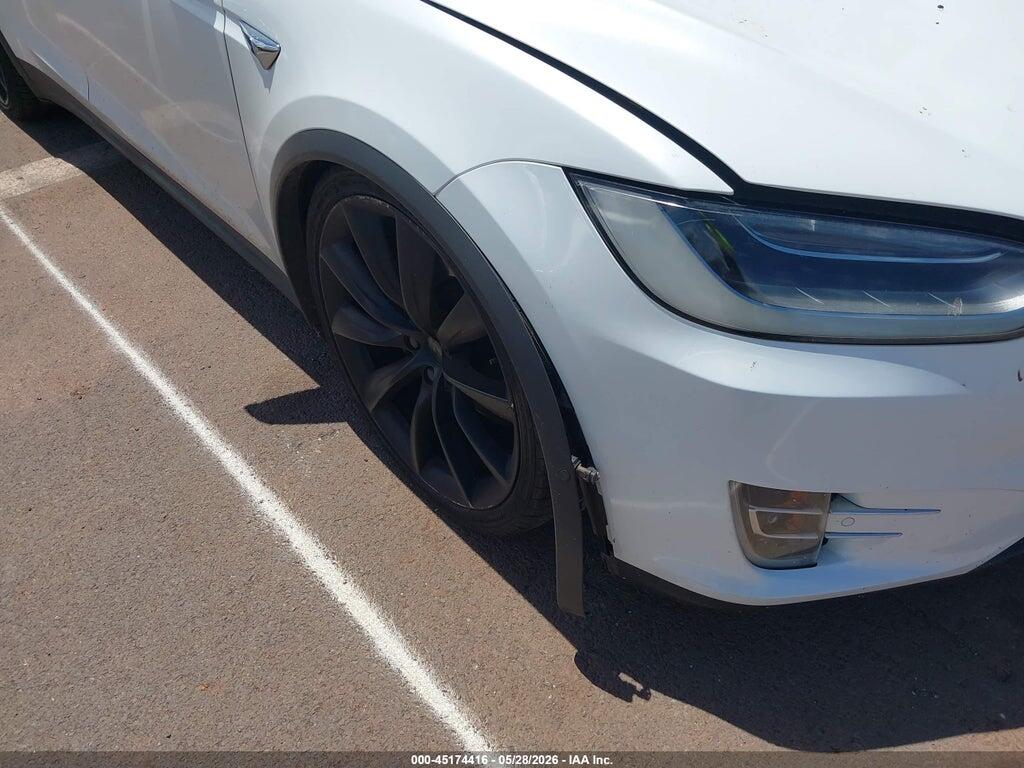 5YJXCBE22HF055218 2017 TESLA MODEL X photo no. 6