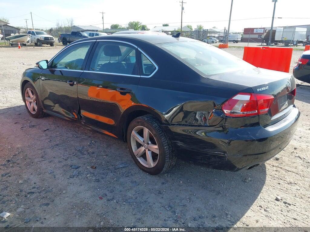 1VWBH7A33CC068764 2012 VOLKSWAGEN PASSAT photo no. 3