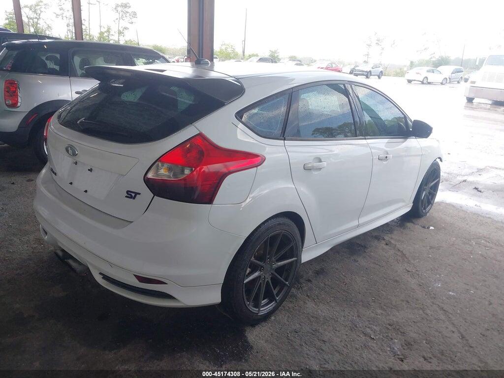 1FADP3L93EL135686 2014 FORD FOCUS ST photo no. 4