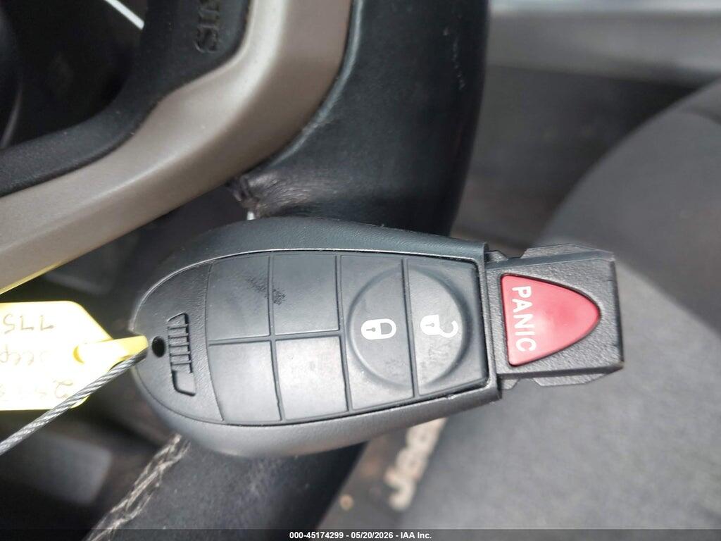 1C4PJMCS8EW187752 2014 JEEP CHEROKEE photo no. 11
