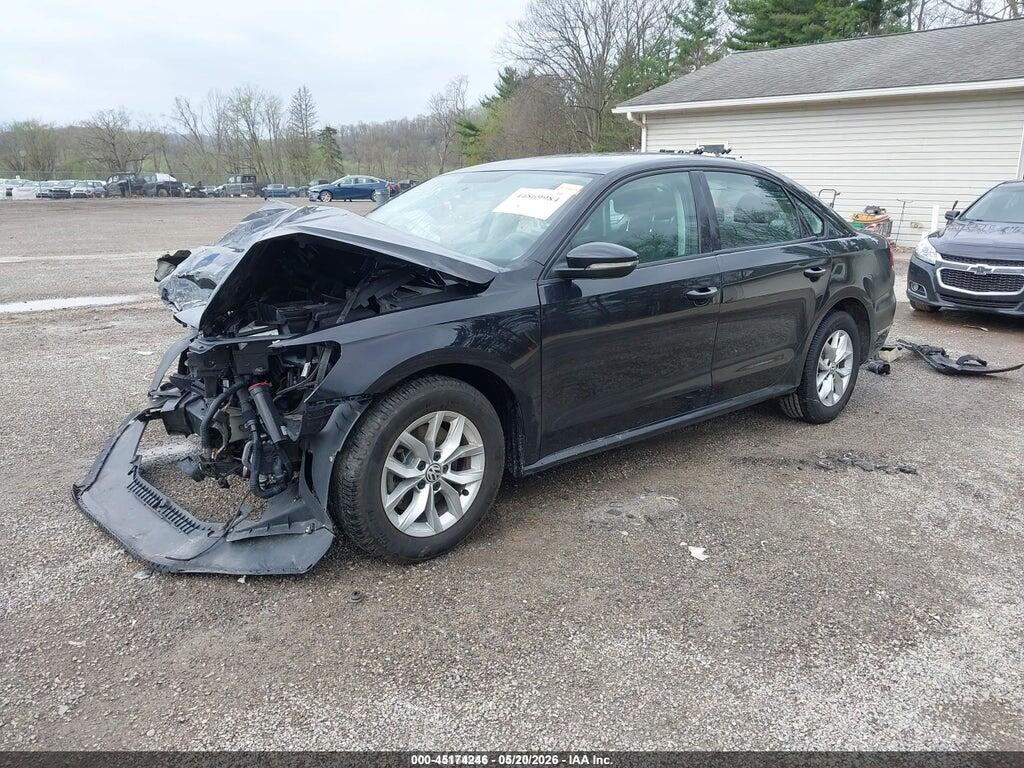 1VWAA7A33JC023787 2018 VOLKSWAGEN PASSAT photo no. 2