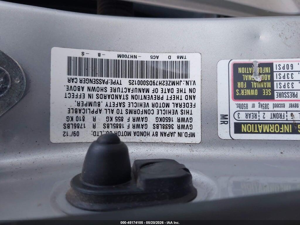 JHMZE2H79DS000125 2013 HONDA INSIGHT photo no. 9