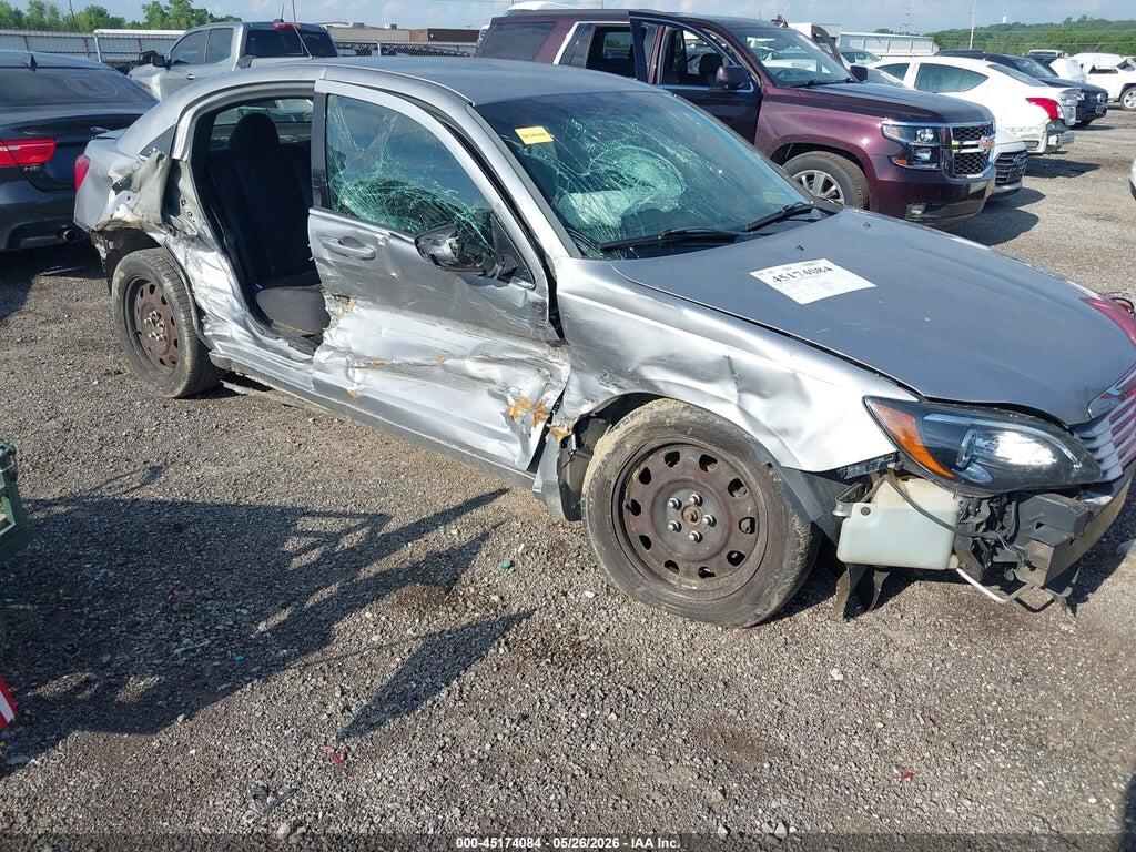 1C3CCBAB9EN143253 2014 CHRYSLER 200 photo no. 6