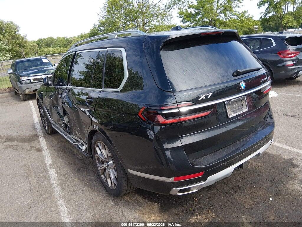 5UX23EM03R9U15408 2024 BMW X7 photo no. 3