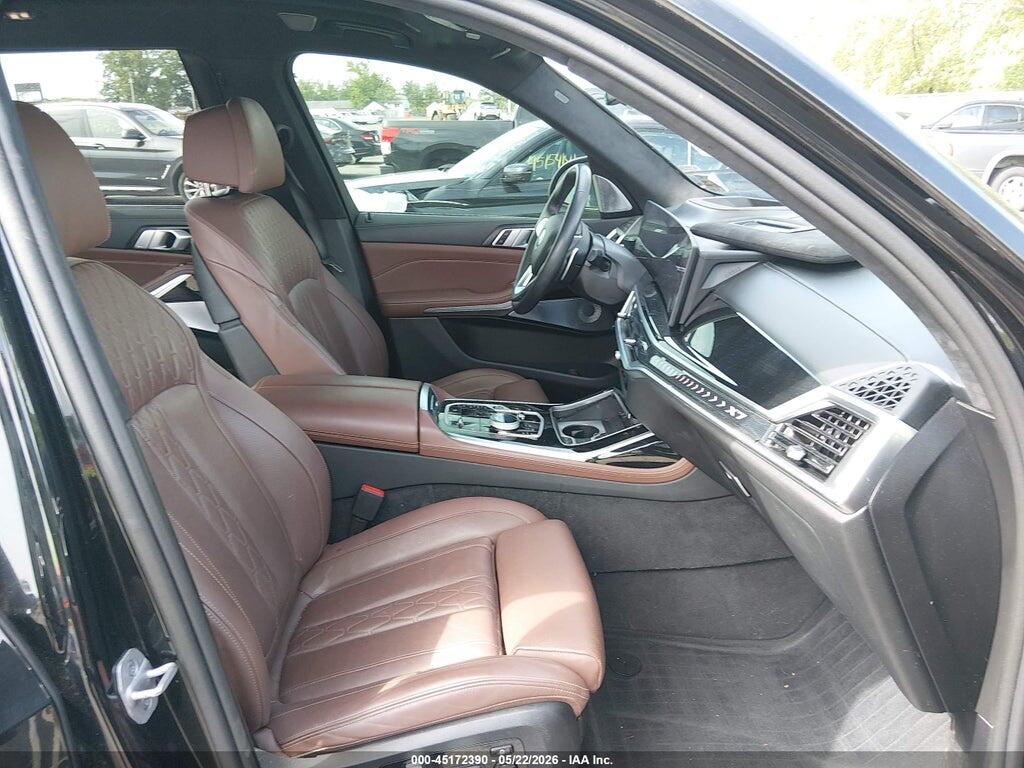 5UX23EM03R9U15408 2024 BMW X7 photo no. 5