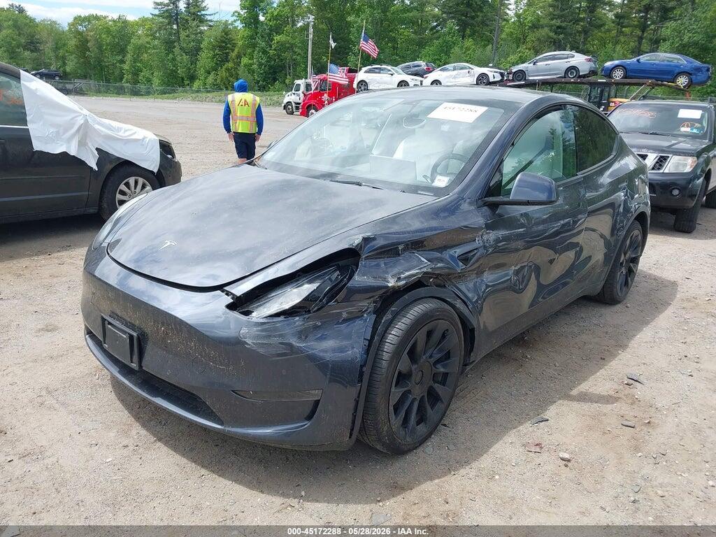 7SAYGDEE7NF372733 2022 TESLA MODEL Y photo no. 2