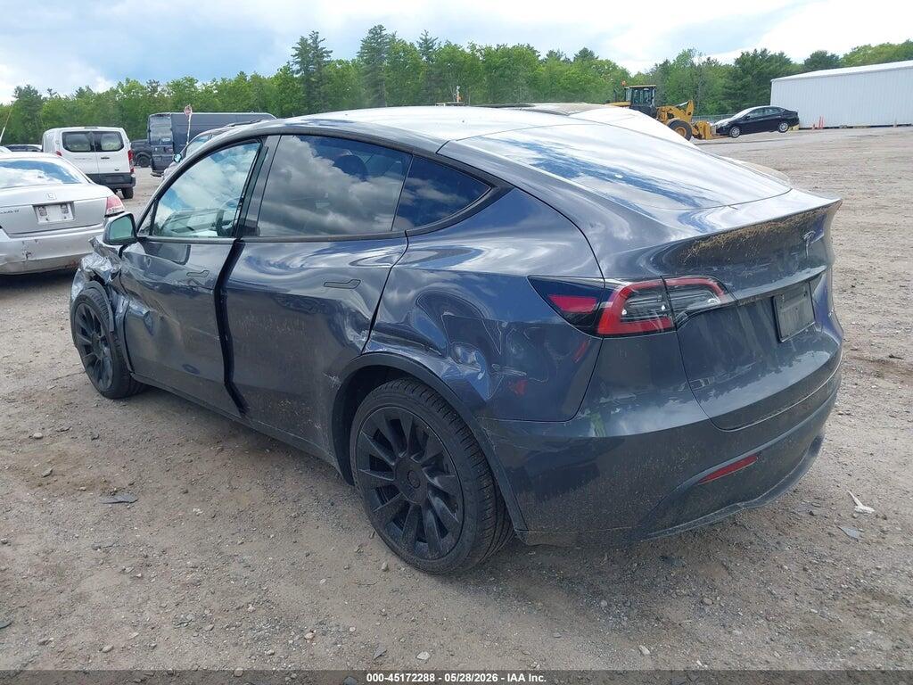 7SAYGDEE7NF372733 2022 TESLA MODEL Y photo no. 3