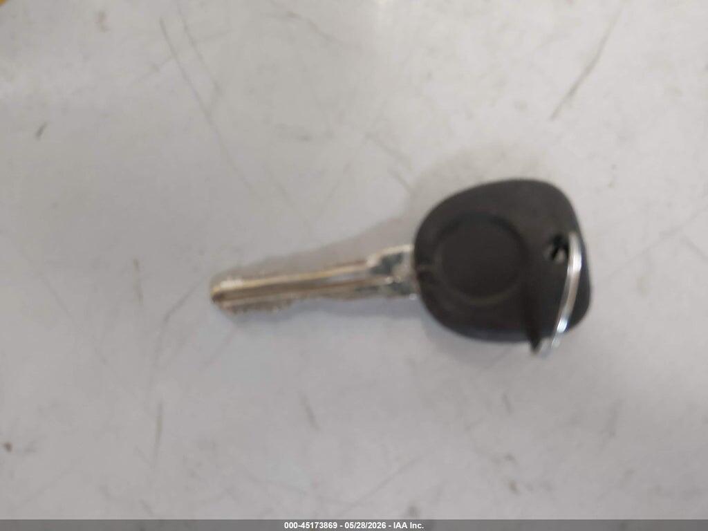 1G2ZA5EK7A4131131 2010 PONTIAC G6 photo no. 11