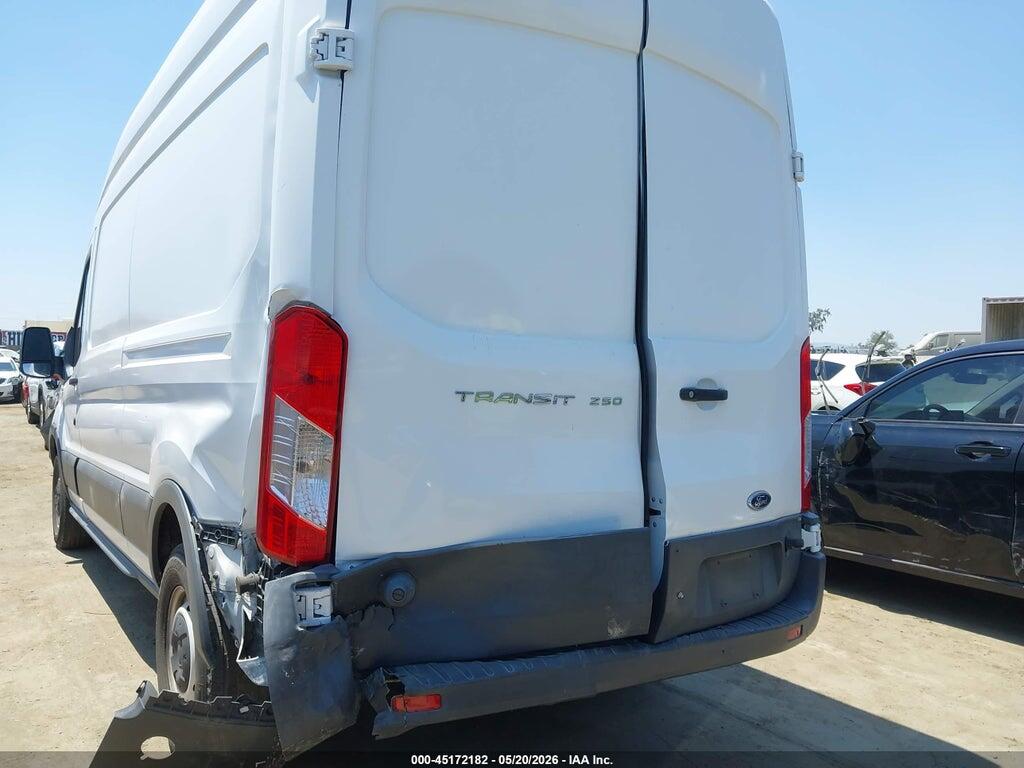 1FTYR2XM9JKA61883 2018 FORD TRANSIT-250 photo no. 6